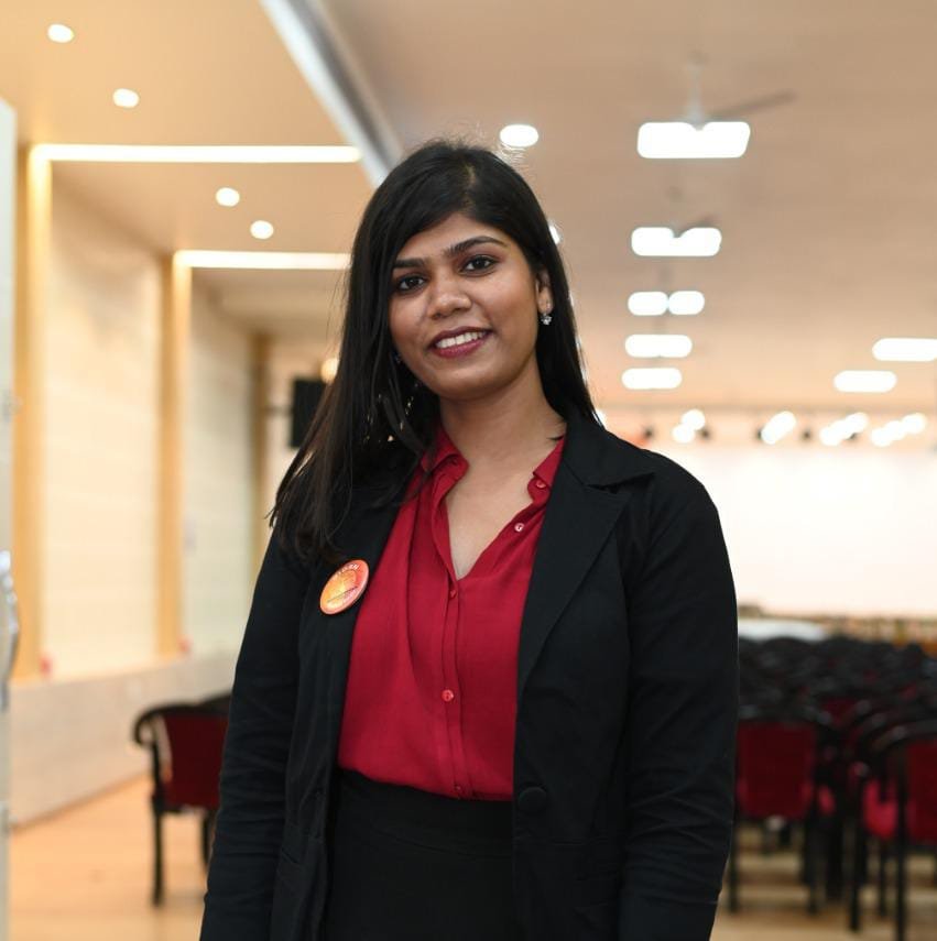 Dr. minakshi